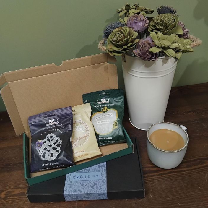 SALTY LICORICE & JUNIPER 120g tuotekuva 2 SALTY LICORICE & JUNIPER 120g tuotekuva 2